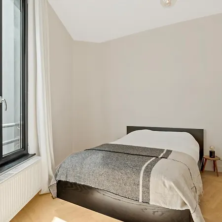 Zuid's Charming Gem Apt * Antwerp