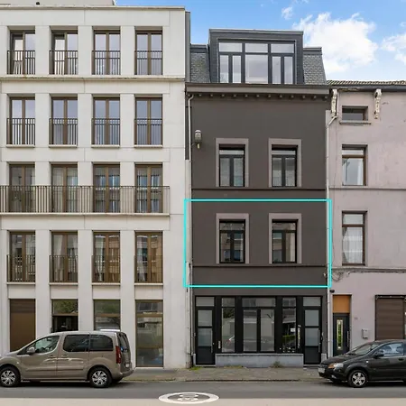 Zuid's Charming Gem Apt